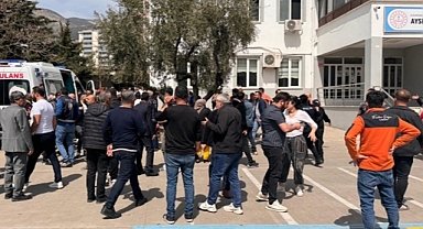 KAHRAMANMARAŞ'TAKİ OKUL SALDIRISINDA ÖLENLERİN SAYISI 10'A ÇIKTI