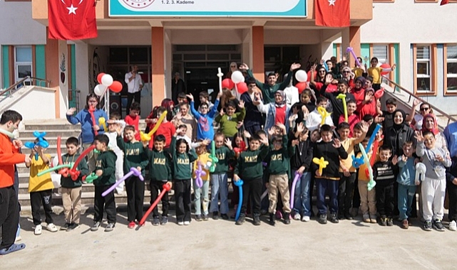 OTİZM FARKINDALIK GÜNÜ ETKİNLİĞİ DÜZENLENDİ 