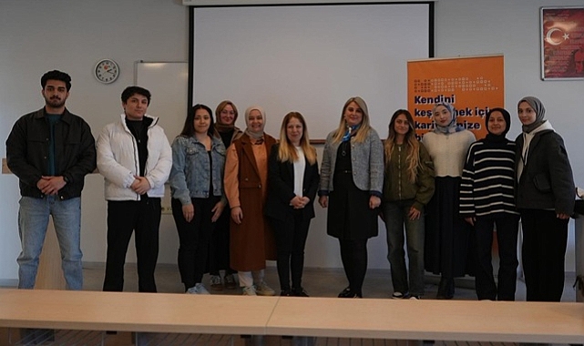 ÜNİVERSİTE ÖĞRENCİLERİNE İŞ BULMA ODAKLI EĞİTİM 