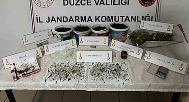 UYUŞTURUCU YETİŞTİRİLEN EVE BASKIN