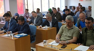 BELEDİYE MECLİSİ'NDE TAKSİCİLER İÇİN ÖNEMLİ KARAR ALINDI