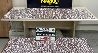 DÜZCE'DE 1 MİLYON LİRA DEĞERİNDE UYUŞTURUCU HAP ELE GEÇİRİLDİ