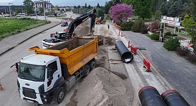 DÜZCE’DE İÇME SUYU ŞEBEKESİ YENİLEME ÇALIŞMALARI SÜRÜYOR