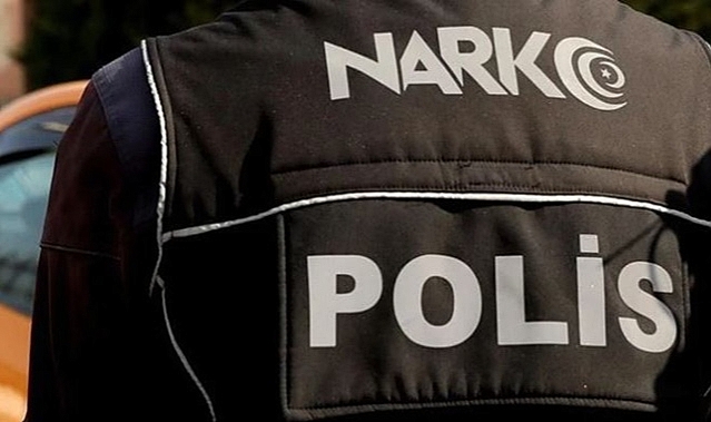 DÜZCE'YE UYUŞTURUCU SOKMAYA ÇALIŞAN 4 KİŞİ YAKALANDI