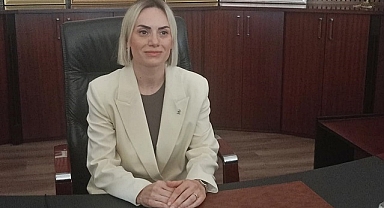AKÇAKOCA BELEDİYE BAŞKANI ALEV ÜNAL OLDU