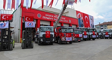 DÜZCE BELEDİYESİ ARAÇ ENVANTERİNİ GENİŞLETTİ