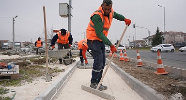 ŞEHİR ESTETİĞİNE UYGUN KALDIRIMLAR YAPILIYOR