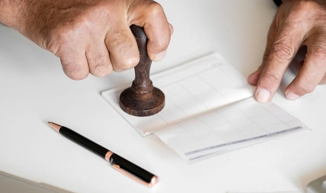 DÜZCE'DE SAHTE BELGE ÇETESİ ÇÖKERTİLDİ