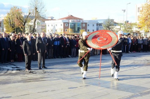 ATATÜRK 78. YILINDA SAYGIYLA ANILDI