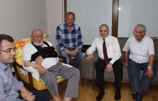 BAKAN ÖZLÜ KELEŞE TAZİYEDE BULUNDU