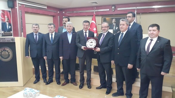 BAKAN YARDIMCISI ÇELİK DTSO’YU ZİYARET ETTİ