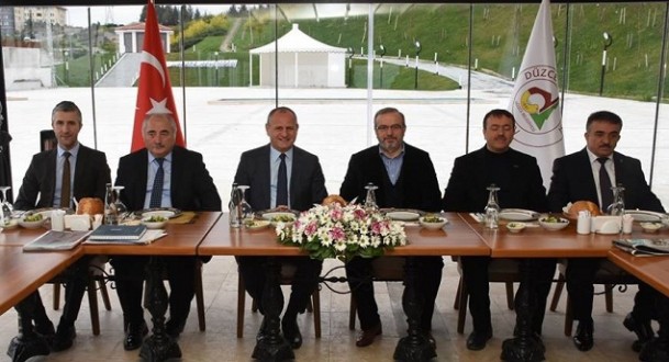 BAŞKAN STK’LARA PROJELERİNİ ANLATTI