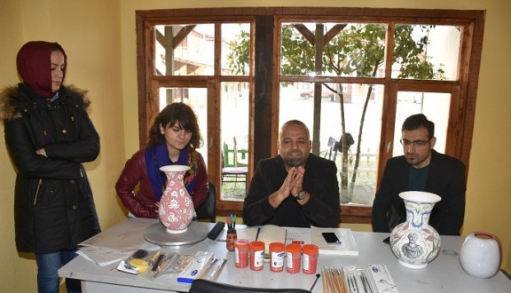 ÇİNİ VE SERAMİK ATÖLYESİ AÇILDI