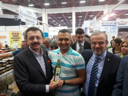 DTSO BAŞKANI ÇAKIR FUARDA