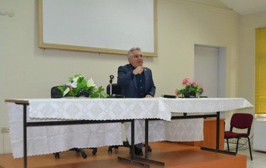 FARUK DARIYERLİ'DEN ÖĞRENCİLERE TAVSİYELER