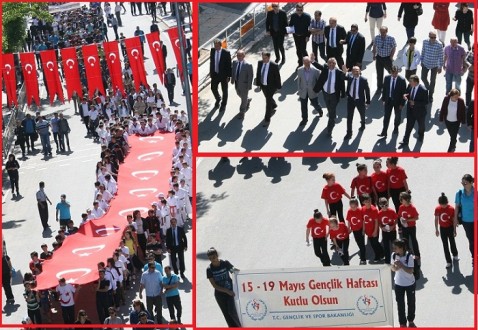 GENÇLER ELLERİNDE DEV BAYRAK İLE YÜRÜDÜLER