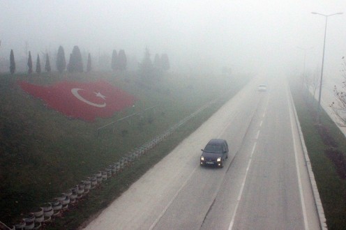 GÖRÜŞ MESAFESİ 20 METREYE KADAR DÜŞTÜ