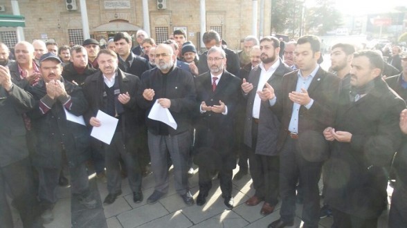 HALEP KATLİAMINA