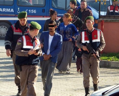JANDARMANIN ÜZERİNE ARABA SÜREN ZANLI ADLİYEYE SEVK EDİLDİ