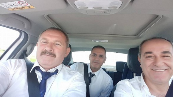 KARGALARI GÜLDÜRDÜLER!