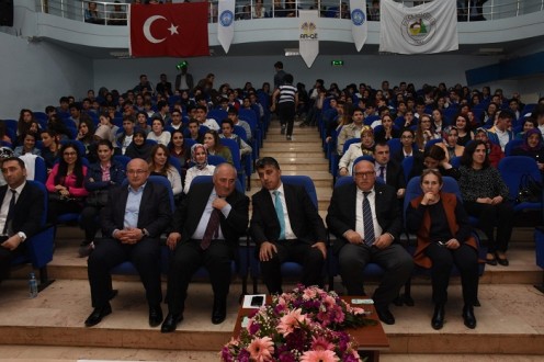 KÜLTÜR KOLEJİ BİRİNCİLİĞİ BIRAKMADI