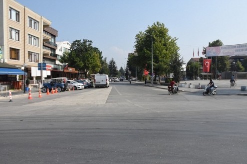 MEHMET AKİF CADDESİ ÇİFT YÖNE AÇILIYOR