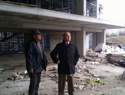ÖZLÜ BOŞ DURMUYOR