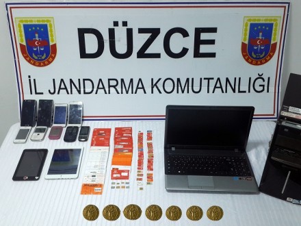TARİHİ ESER KAÇAKÇILARI YAKALANDI