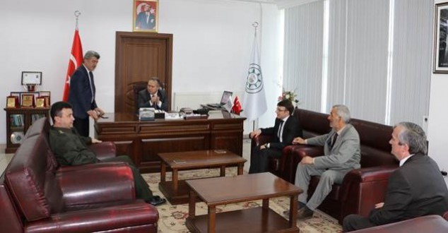 VALİ FİDAN, YIĞILCA BELEDİYE BAŞKANI YİĞİT’İ ZİYARET ETTİ